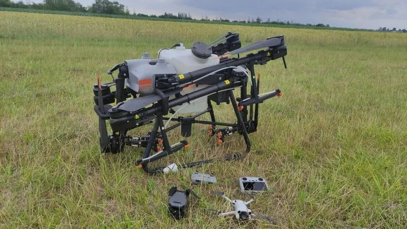 Czy do skutecznego latania dronem wymagany jest internet?