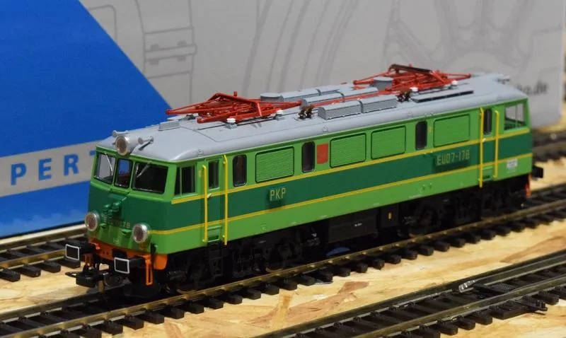 Jak skutecznie ruszyć maszyną EU07 – praktyczne porady dla początkujących